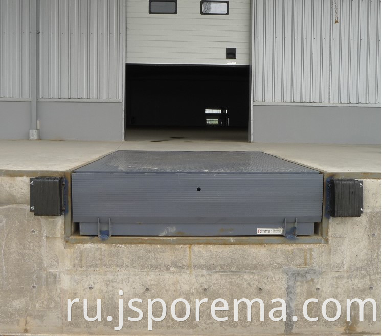 Dock leveler